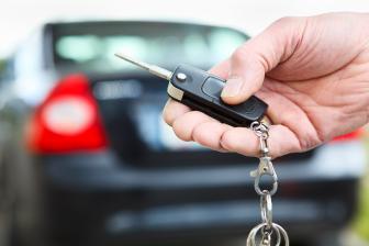 Auto locksmith key service